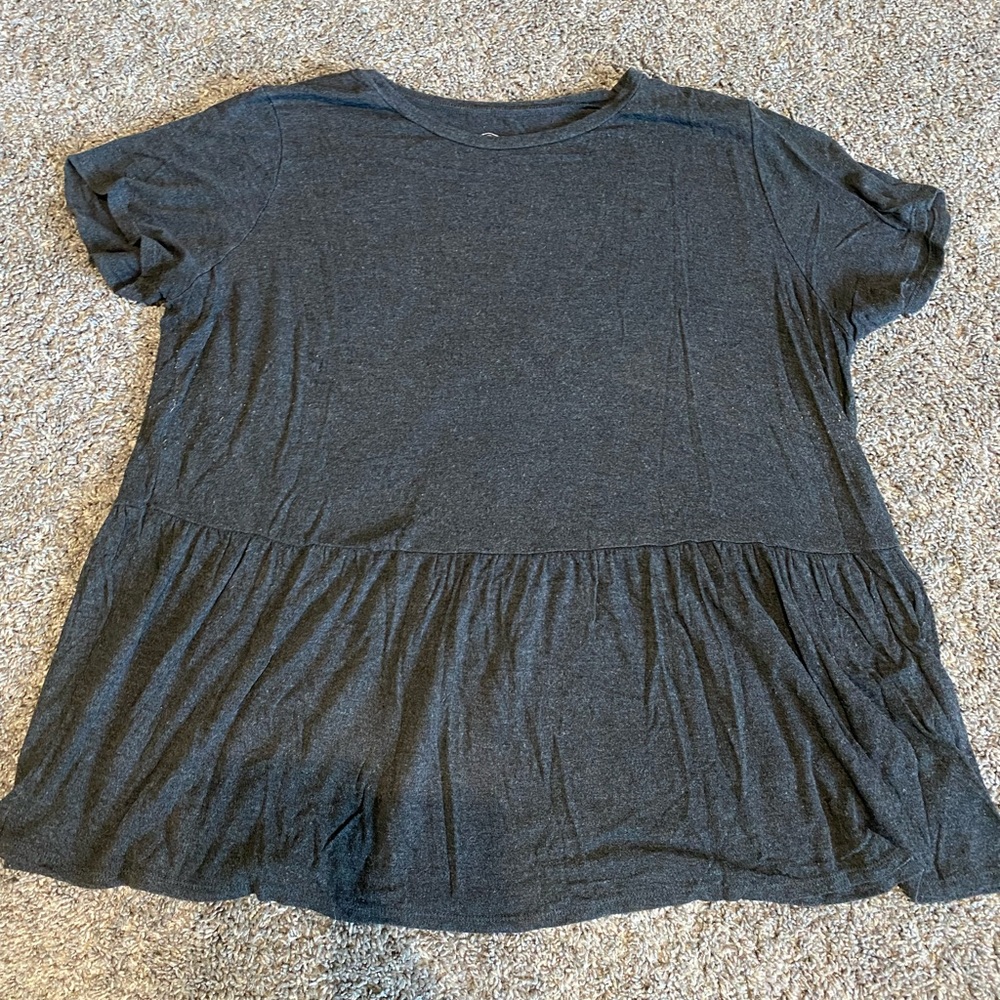 Grey flowy top
